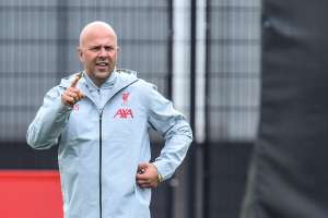 Arne Slot Liga Champions Liverpool